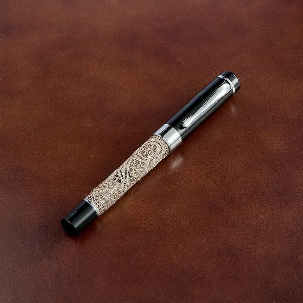 Vintage Style Filigree Fountain Pen