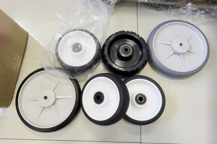 20261020_1792480235267388.jpg stryker replacement wheels.jpg